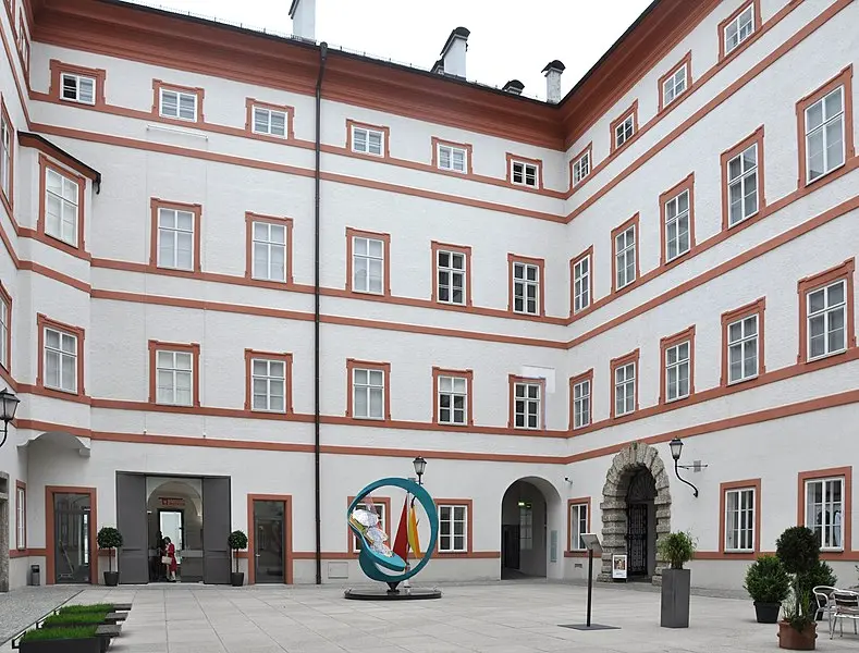CC10 薩爾斯堡博物館 Salzburg Museum Neue Residenz